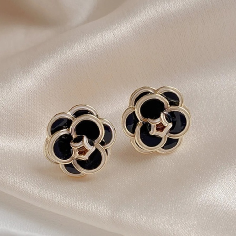 925 Sterling Silver Flower Floral Earrings